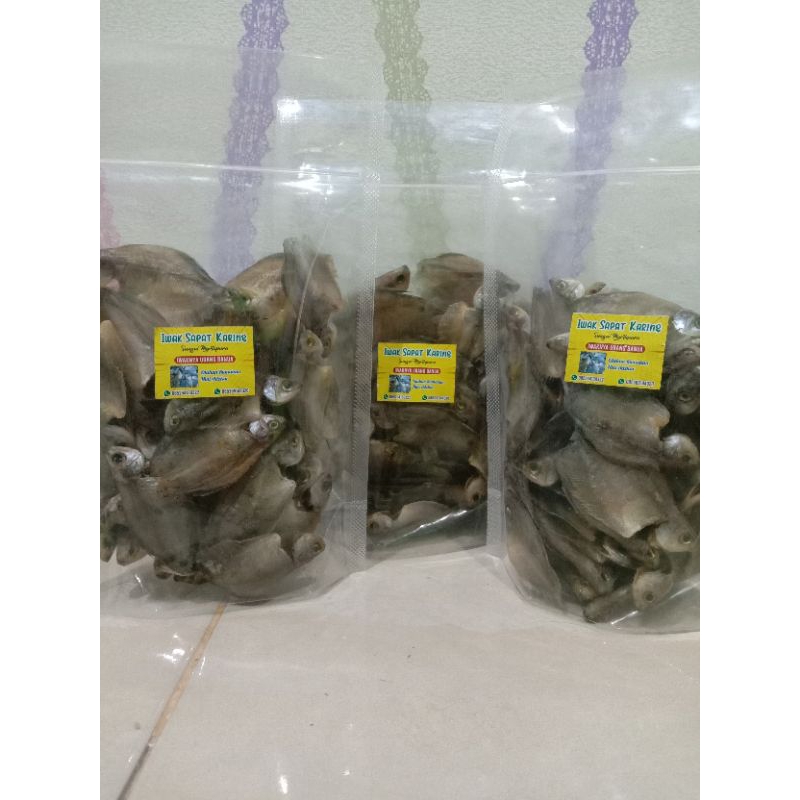 

ikan asin sapat khas Banjar sungai Martapura