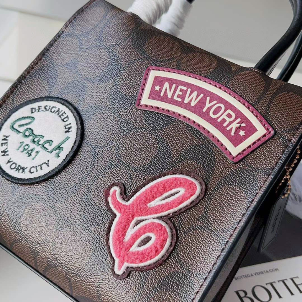 Coach Mini Cally Crossbody In Signature Canvas With Ski Patches CE593 CG274 CC421