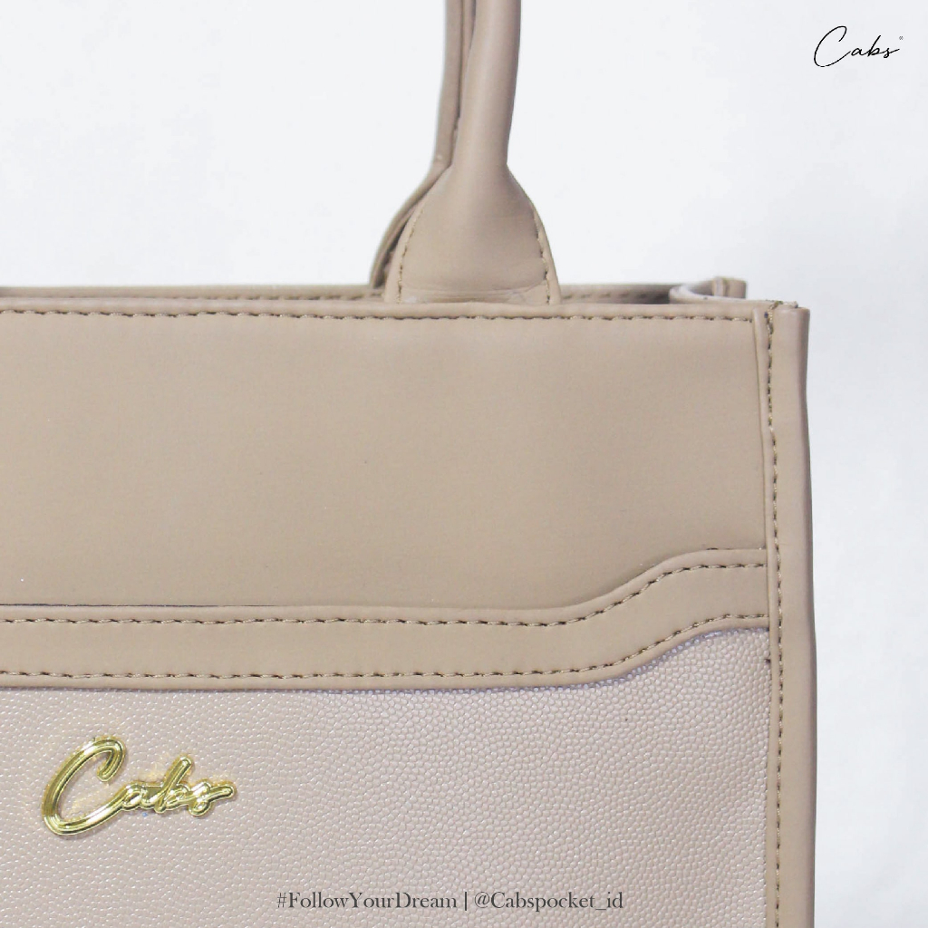 CABS – SLING BAG WANITA TIPE EVELYN