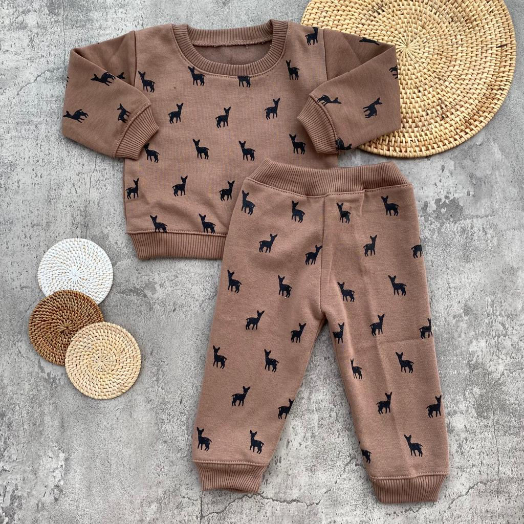 Setelan Baju Bayi Setelan Sweater Celana Joger Motif Rusa Usia 3-12 Bulan Almeera Baby and Kids