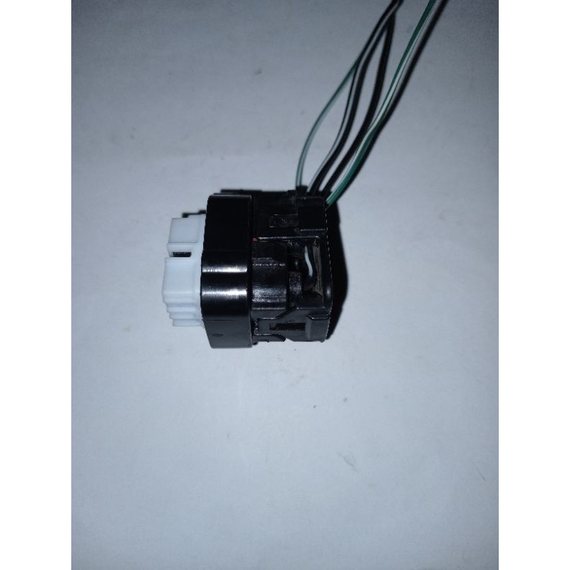 Socket Fuel Pump Assy/Soket Pompa Bensin Mobil Avanza dan Xenia Original
