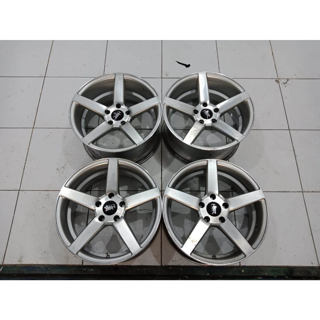 Velg Mobil Seken Buat Bmw Ring 18x8/9 Pcd 5x120 Et35/38 Silver Polish Murah Bagus