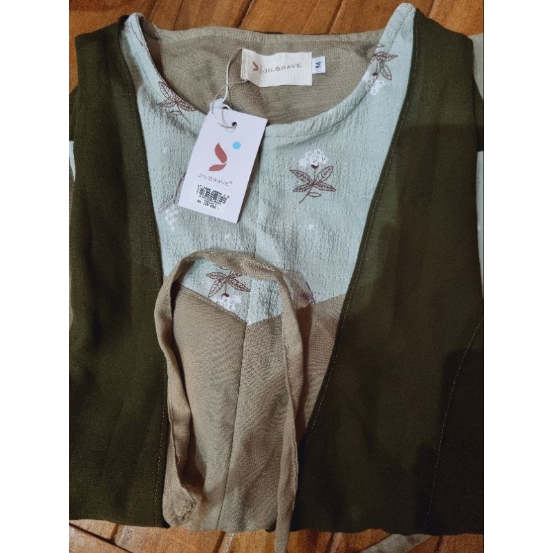 viviane dress jilbrave size M matcha