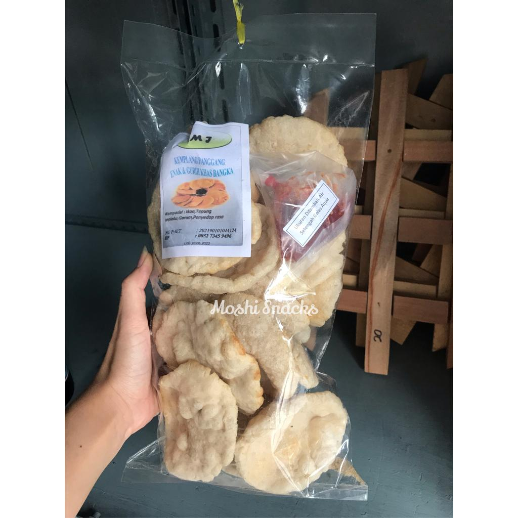 

Kerupuk / Kemplang Pasir Ikan MJ Asli Bangka / Kemplang Panggang Pasir Sambal Terasi / Krupuk Ikan Bangka