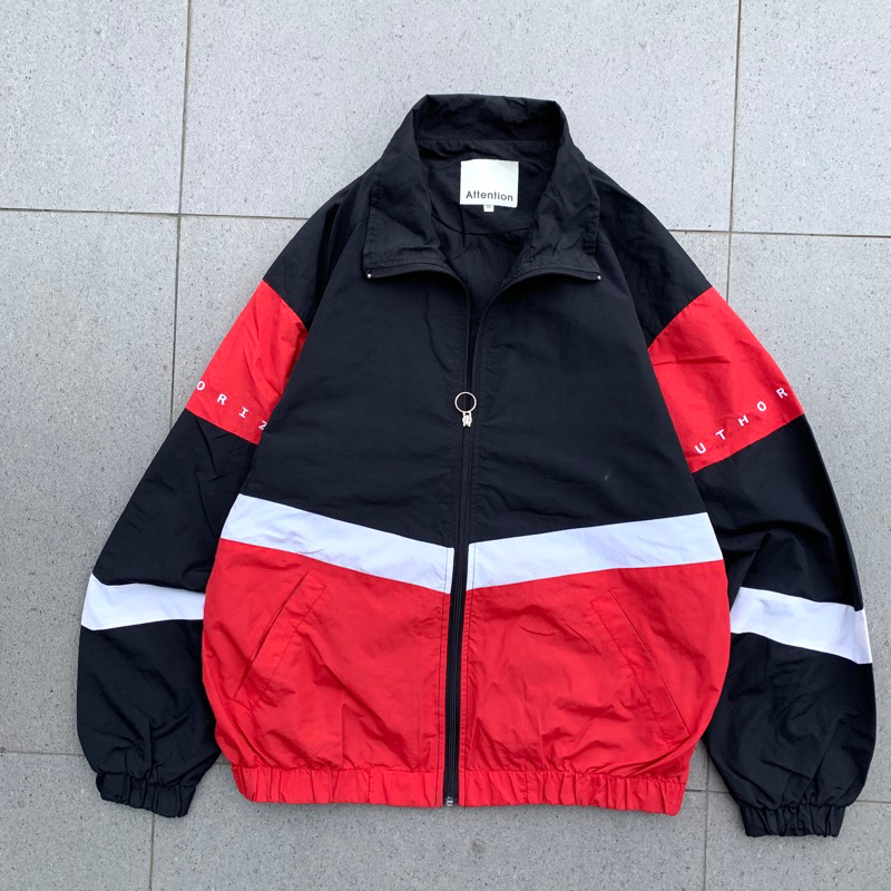 windbreaker attention