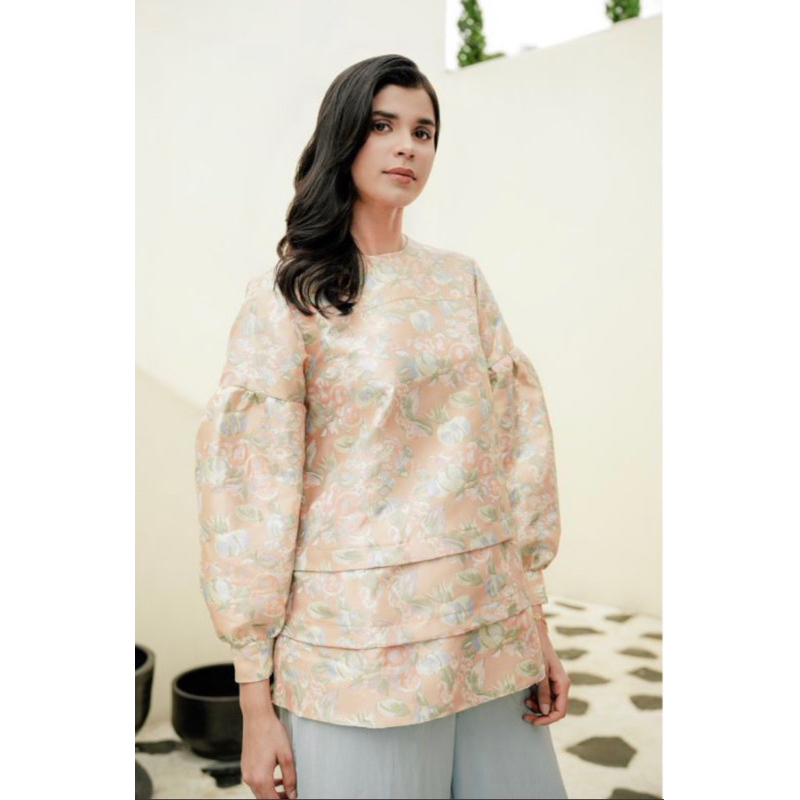 Benang Jarum SALE Sense of Serenity Series Viera Blouse-Peach