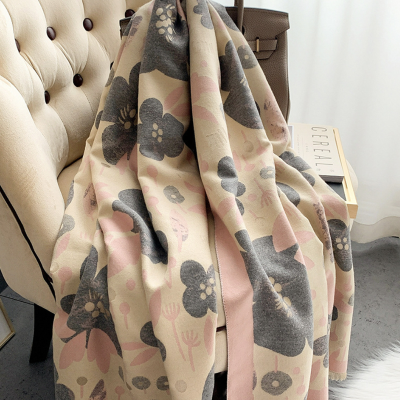 Syal &quot;Tati&quot; 65 x 185 Motif Polos Anggun, mewah Bahan High Grade Cashmere Immitation
