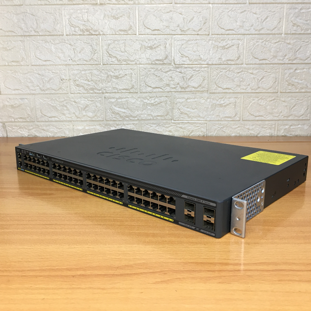 Switch Cisco Catalyst 2960-X Series 48 Port WS-C2960X-48TS-L Gigabit