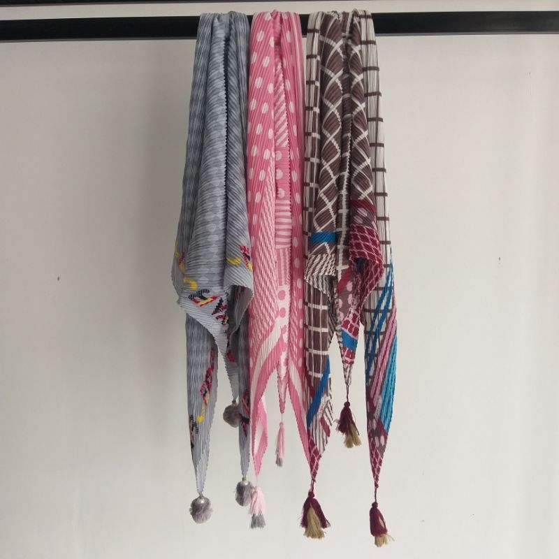 Hijab Plisket Premium Kayla Scraf