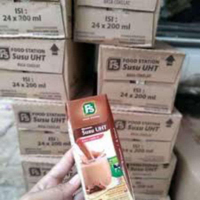 

susu sapi UHT rasa coklat 200ml isi 24 pcs harga murah 1karton