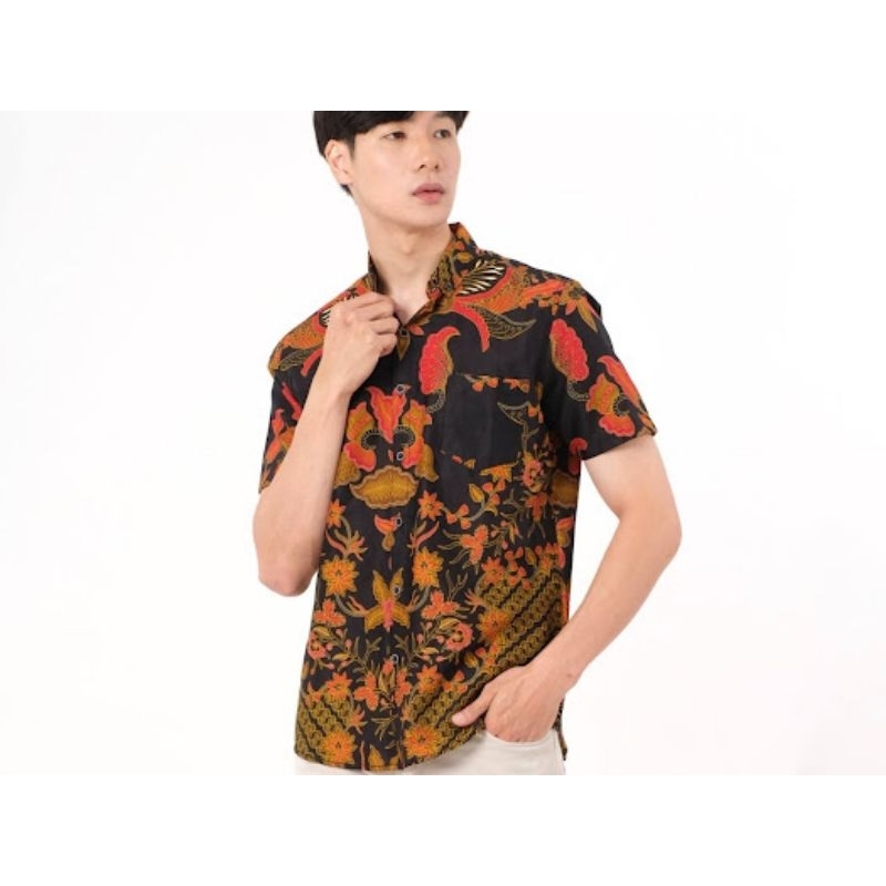 kemeja batik slim fit lengan pendek pria
