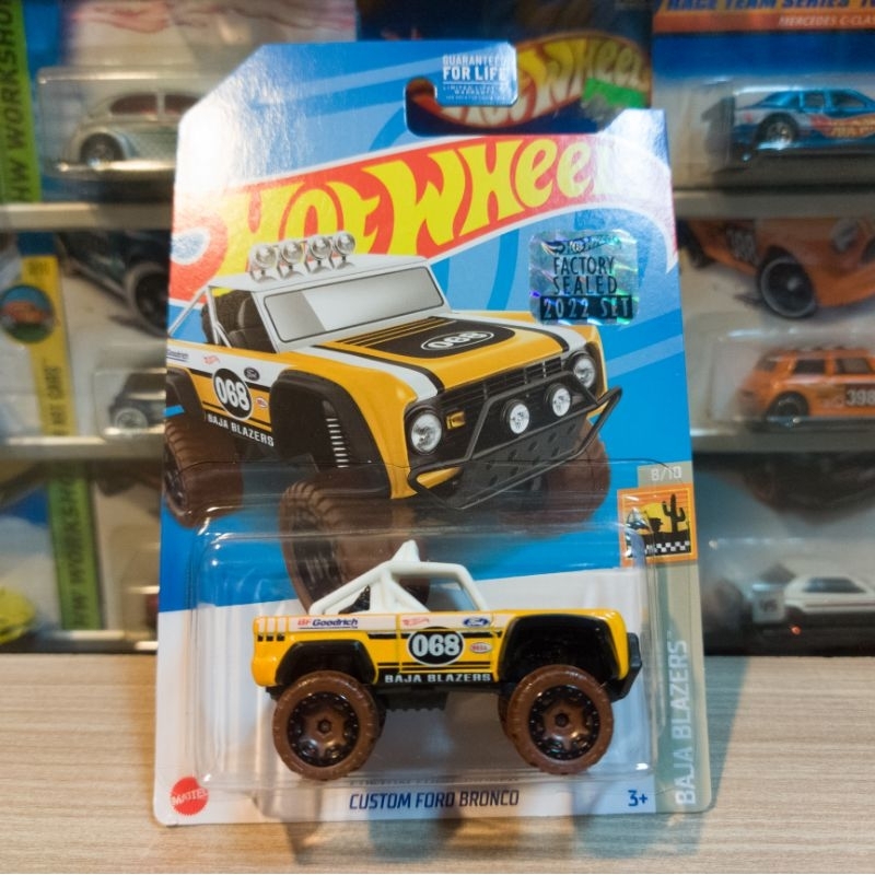 HOT WHEELS CUSTOM FORD BRONCO YELLOW - SPECIAL COLOUR - FS 2022