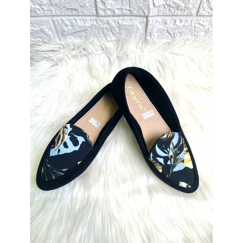 Sepatu Balet Wanita Terbaru Motif Janda Bolong Flatshoes Viral Lucu Unik Kekinian Bisa COD