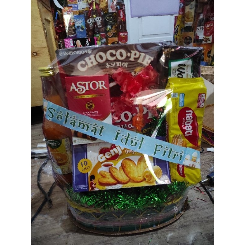 

PARCEL LEBARAN , HAMPERS LEBARAN , Parcel Natal PARCEL SNACK - XS