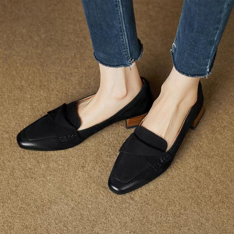 Pointed Toe Formal Leather Flat Shoes / Sepatu Flat Wanita 5374 (35-40)