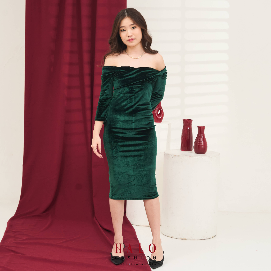 [HaloFashion] Jennifer Sabrina Velvet Dress Korean Fashion