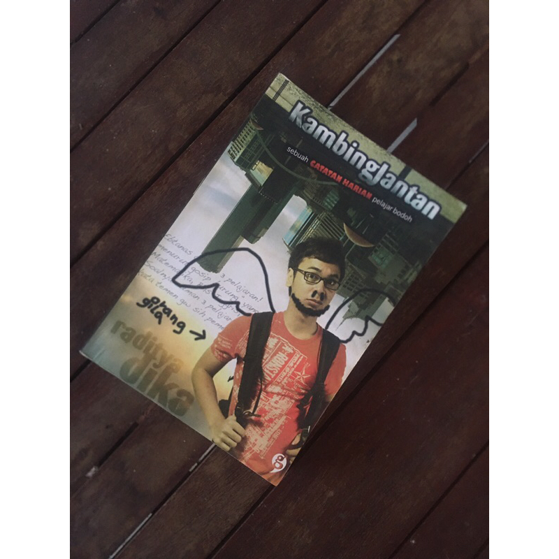 Kambing Jantan - Raditya Dika