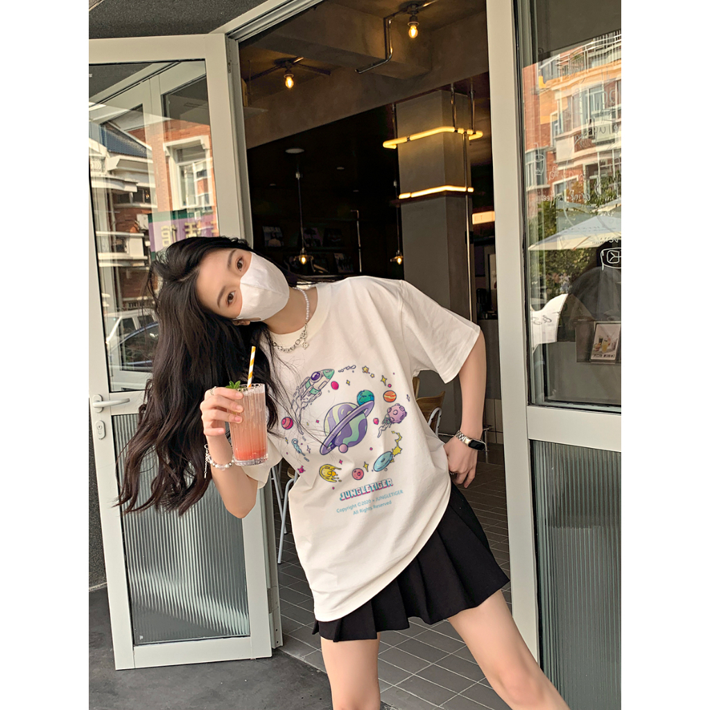 XIAOZHAINV Kaos Atasan Oversize Wanita Planet Anime Pattern Lengan Pendek A0137