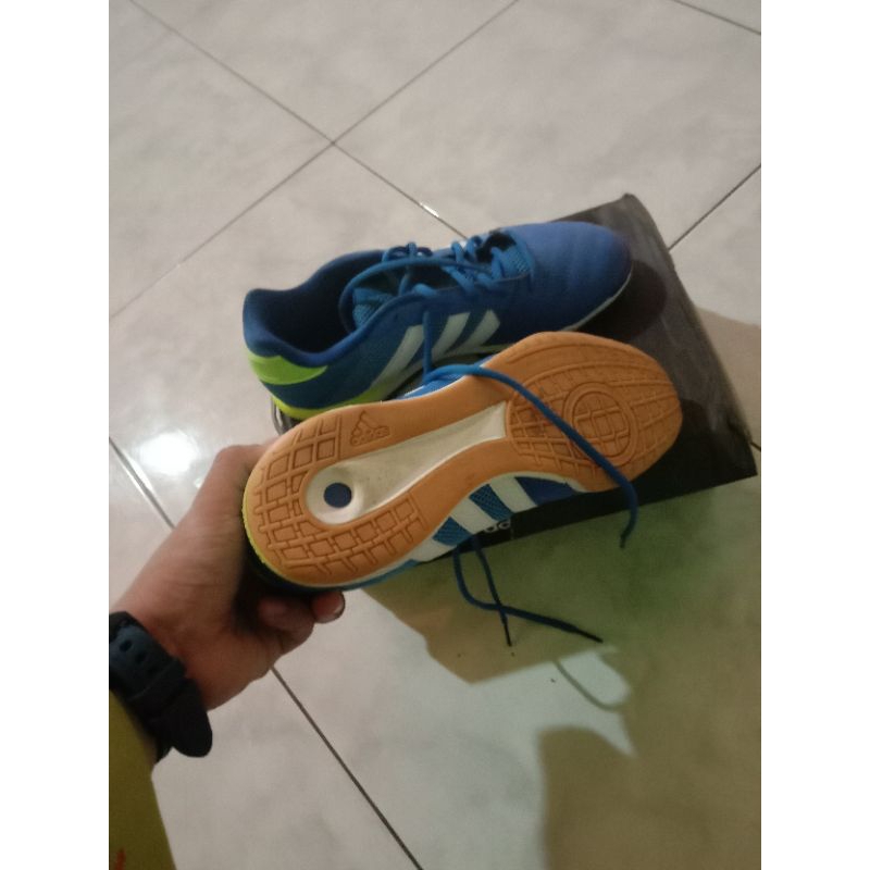 sepatu futsal Adidas top sala ori second
