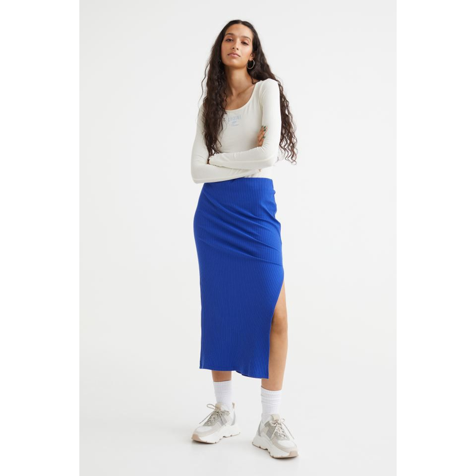 H&amp;M Ribbed Maxi Skirt with a Slit