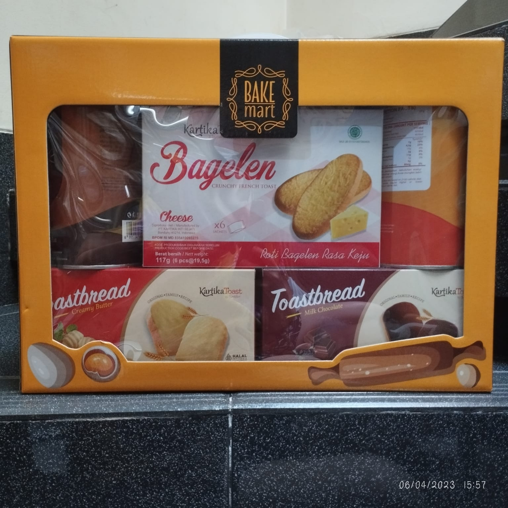 

READY BEKASI 15 FEB 2025 - 5S HAMPERS GIFT PARCEL BAKEMART PREMIUM KARTIKA SARI TOAST HAMPER EID MUBARAK NATAL LEBARAN IDUL FITRI RAMADAN CHRISTMAS GIFT PAKET PACKAGE FESTIVE SEASON CNY IMLEK NEW YEAR TRADISIONAL ORNAMEN AUTHENTIC ORIGINAL KULINER