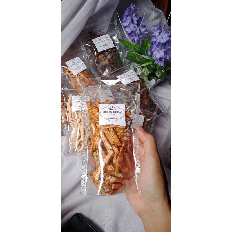 

Basreng Mepak kudai Chips 1kg