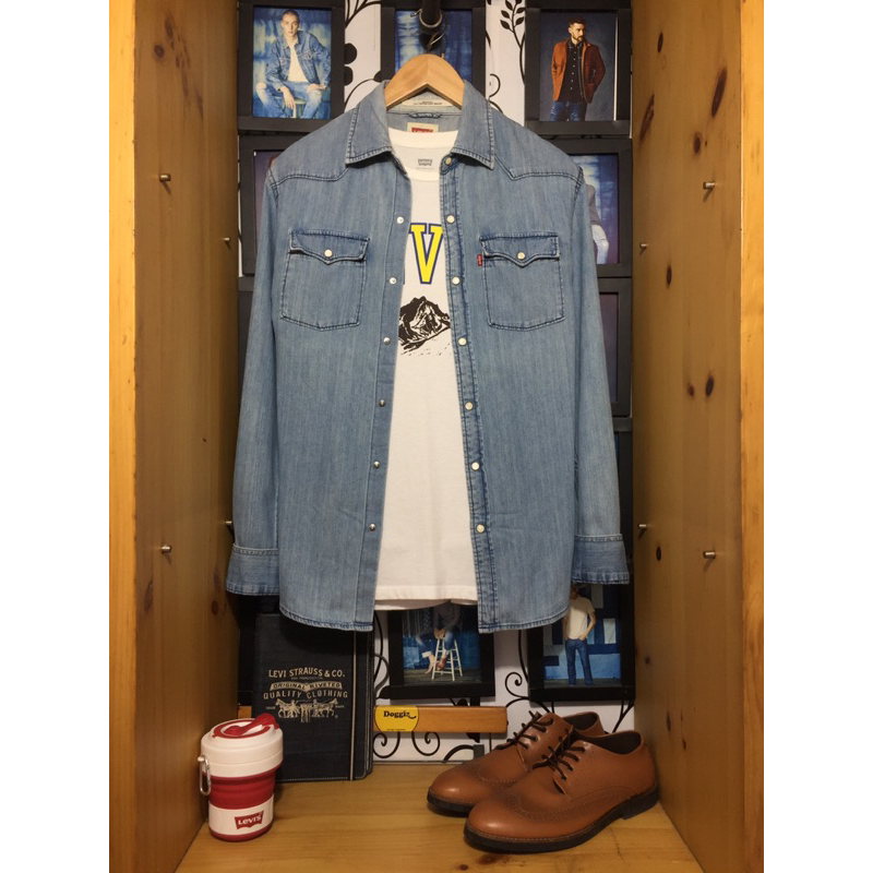 Levi's Denim WesternShirt - M