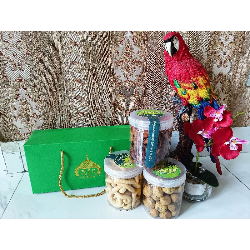 

Hampers_snakck_lebaran_isi3