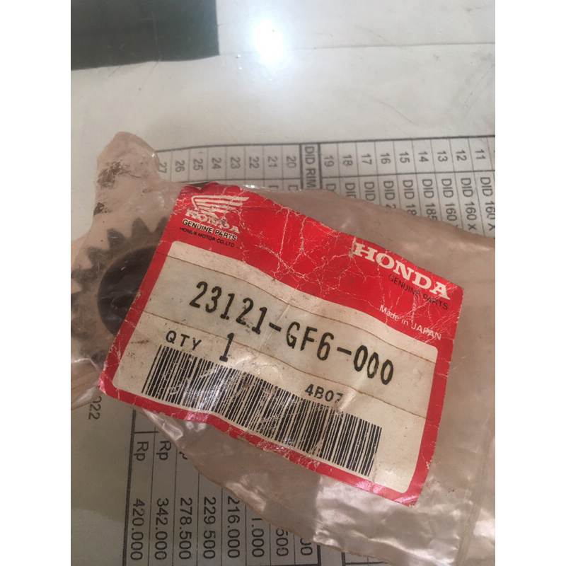 Gear Primer Sekunder Honda Win Original NOS. Gigi primer