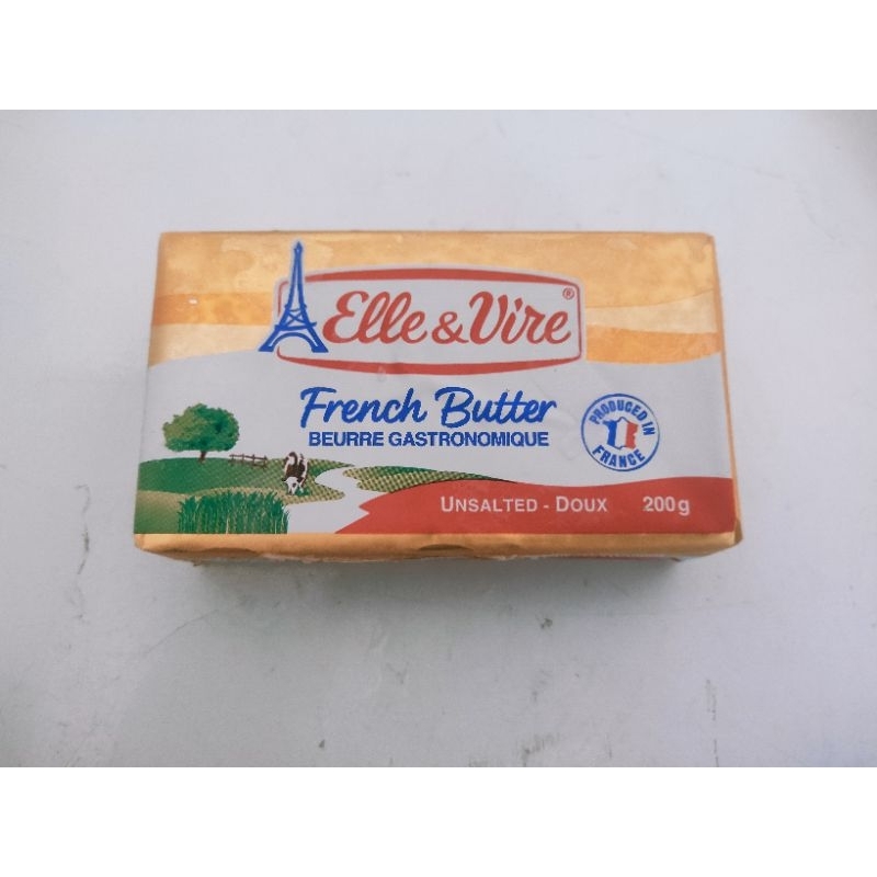 

Unsalted butter elle & vire ( mentega tawar ) 200g