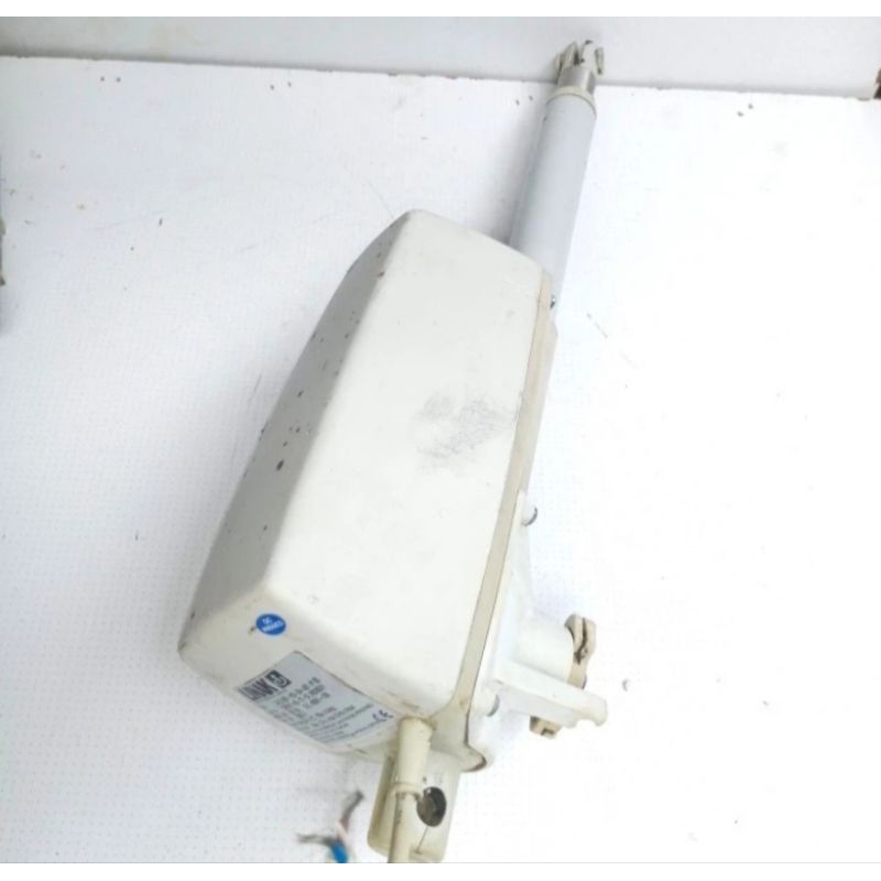 LINIER ACTUATOR 24V DC TYPE LA3250F-165-24-401 lP MAX LOAD 2800N