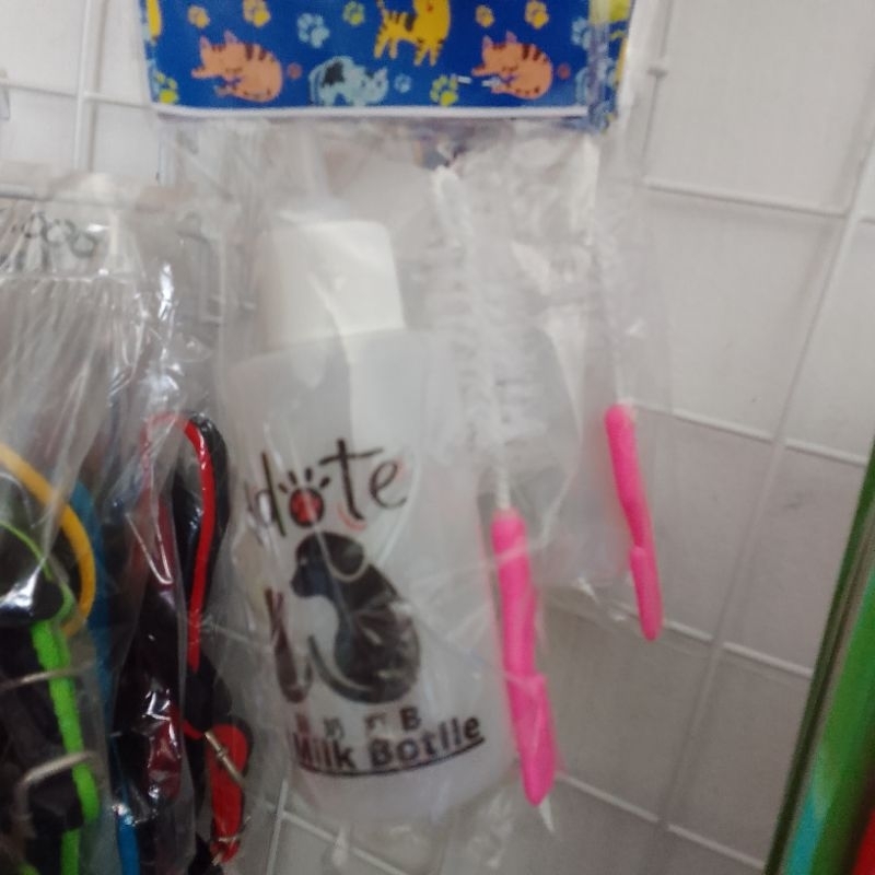 Botol Dot baby kucing