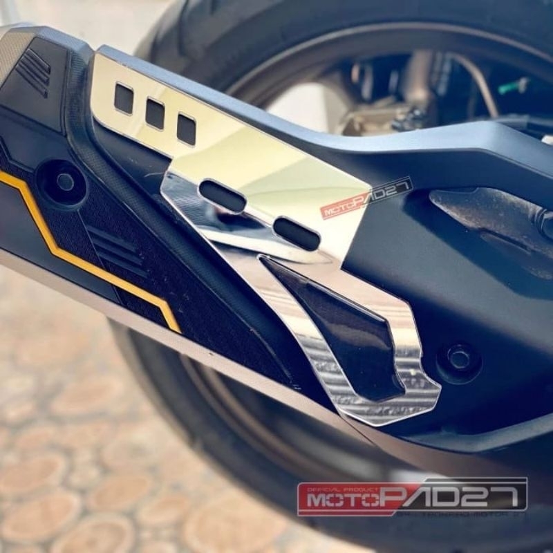 Garnish knalpot Vario 160 cover muffler knalpot Honda Vario 160