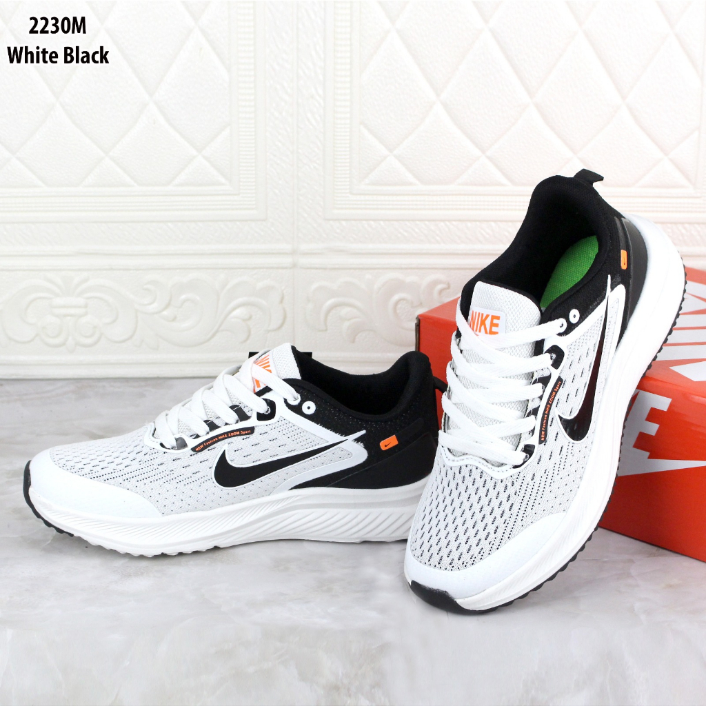SEPATU COWOK NK ZOOM 2230M