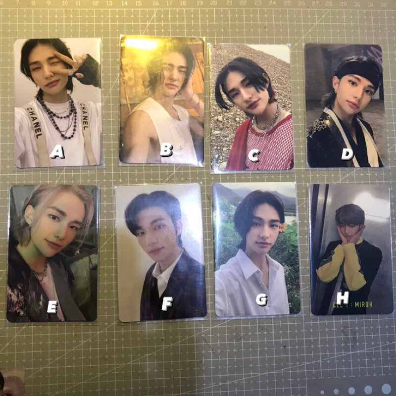 PHOTOCARD HYUNJIN OFFICIAL