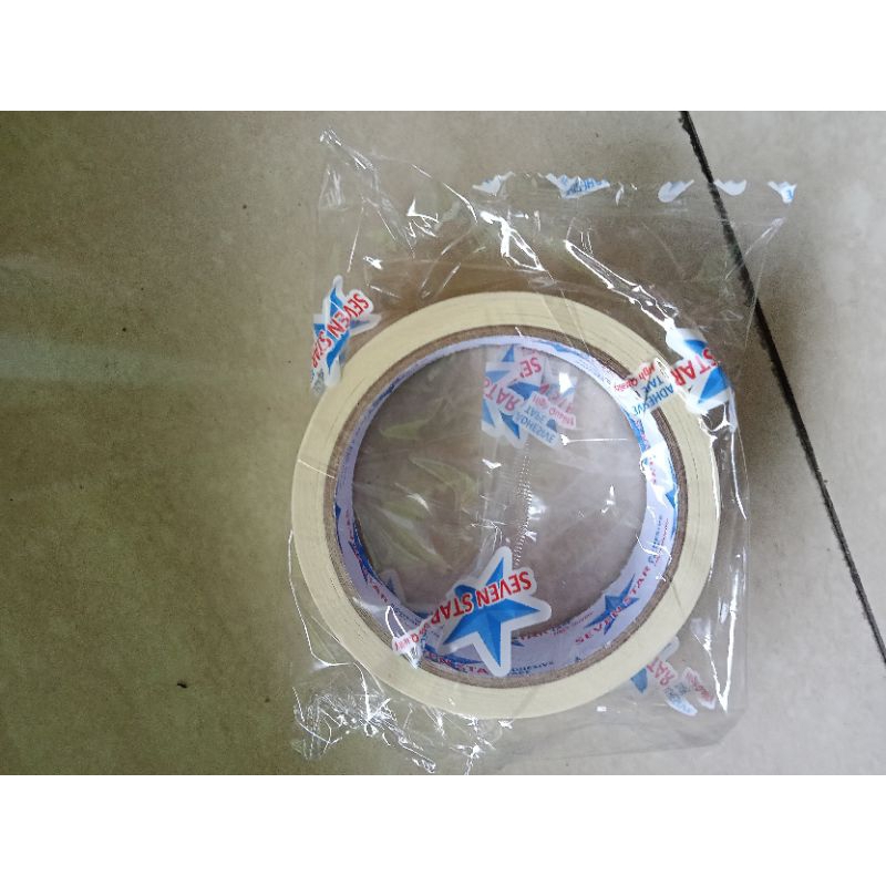 

Lakban / solasi / selotip kertas / masking tape