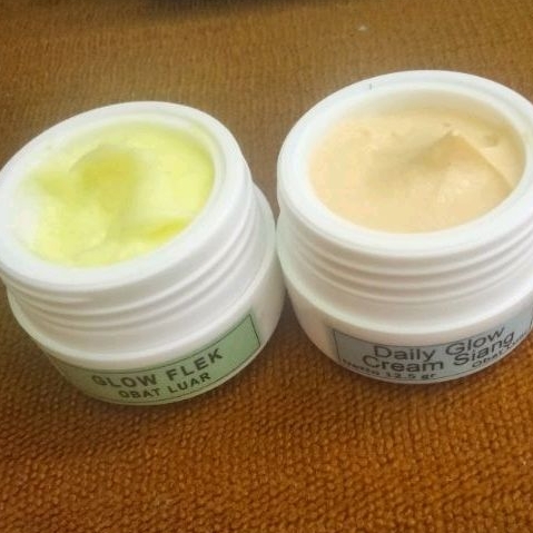 glow flek siang malam