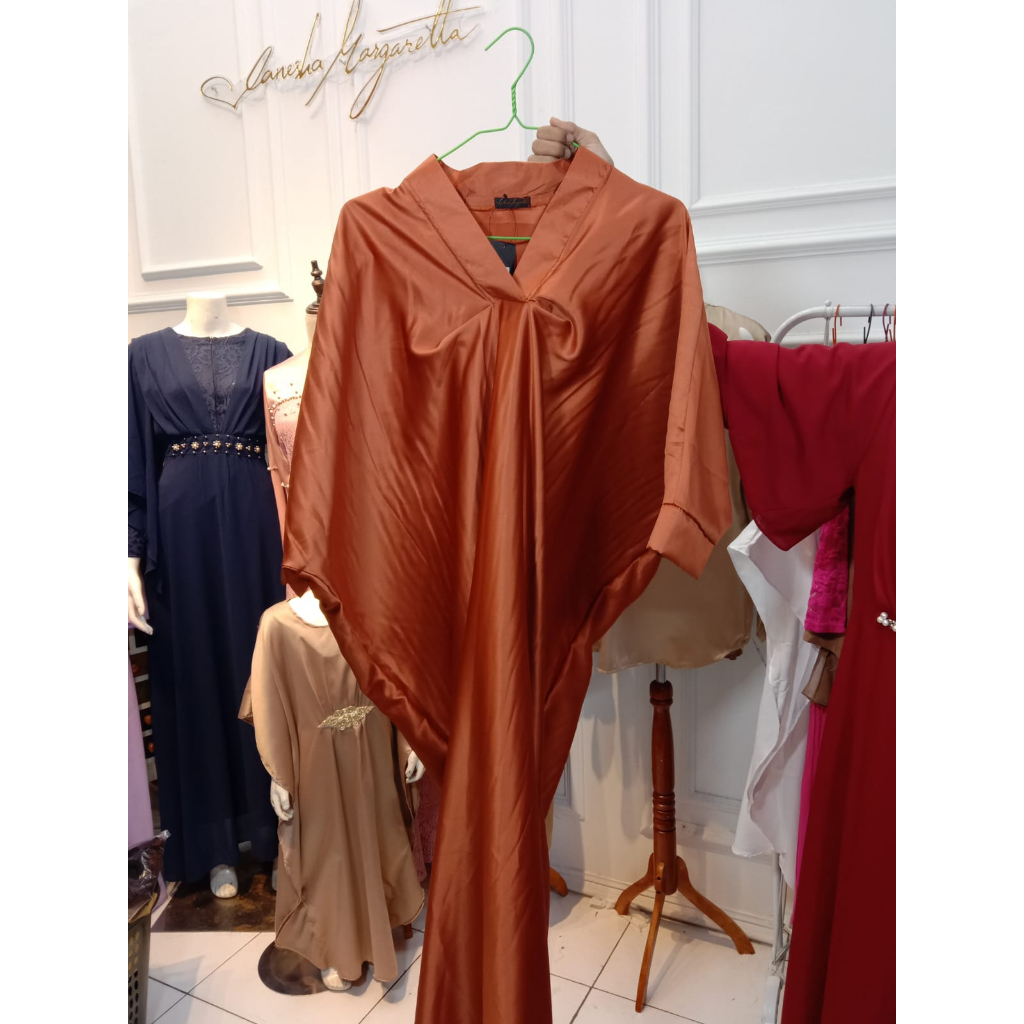 9623# kaftan fashion muslim/baju muslim/kavana kaftan/kaftan satin