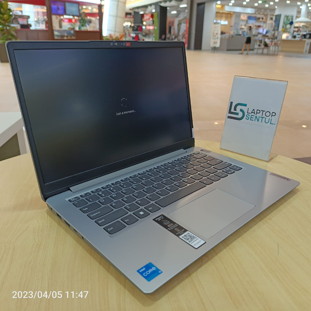 Laptop Gaming Lenovo Ideapad Slim 14 Intel Core i3 1215U RAM 12GB SSD 512GB HD Windows 11 Terlaris