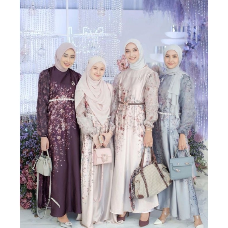 Laluna Signature Dress Vanillahijab