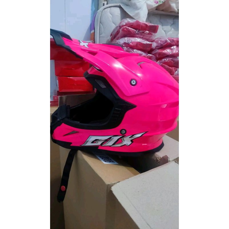 helm gix cross uk L