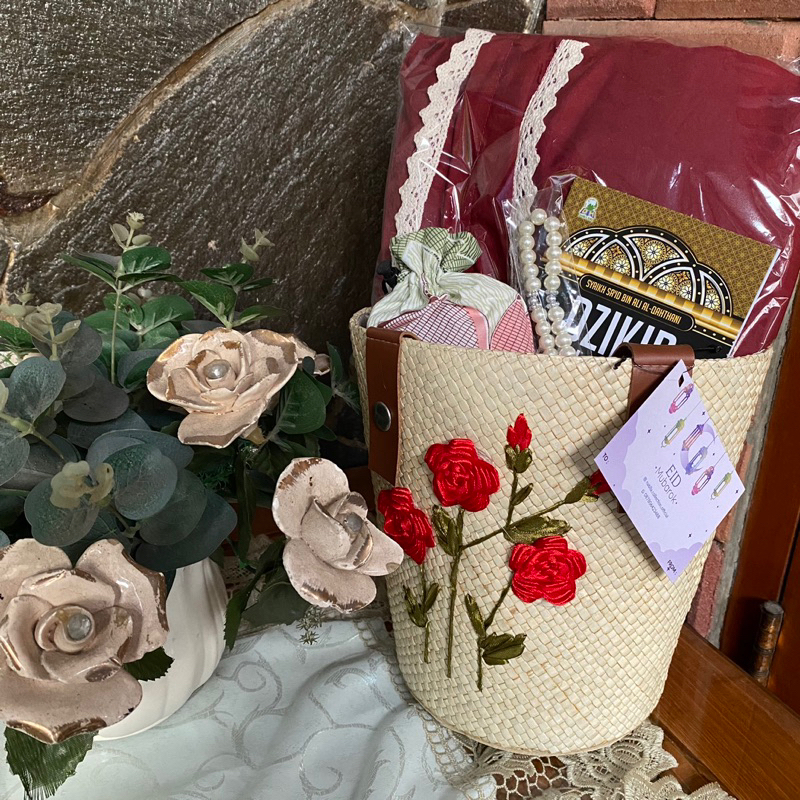 Hampers Mukena premium lebaran Cantik Nabila Collection