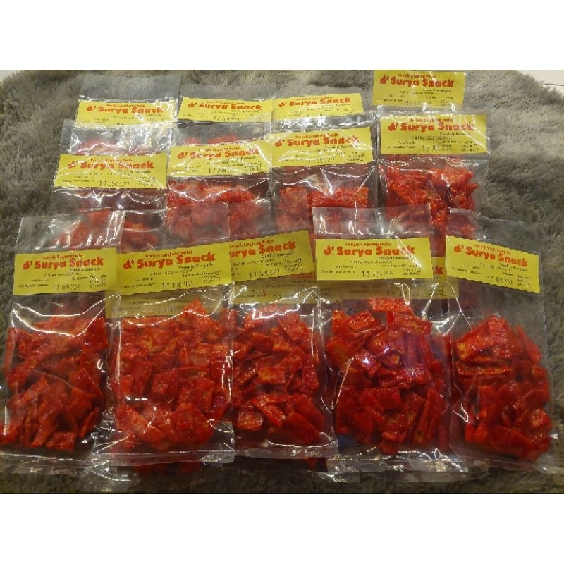 

d'surya snack kripik singkong pedas jamin enak