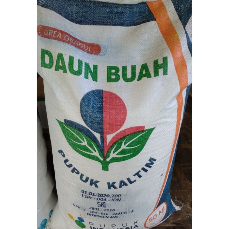 PUPUK UREA GRANUL DAUN BUAH PUPUK KALTIM 50 KG