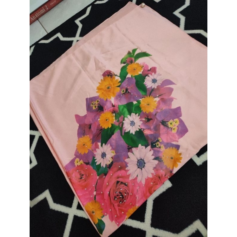 preloved jilbab motif 3 pcs 30 k good condition no defect