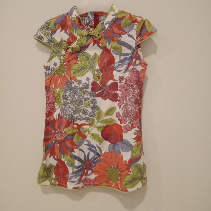 Preloved smocked dress anak cheongsam cotton flowers 3years