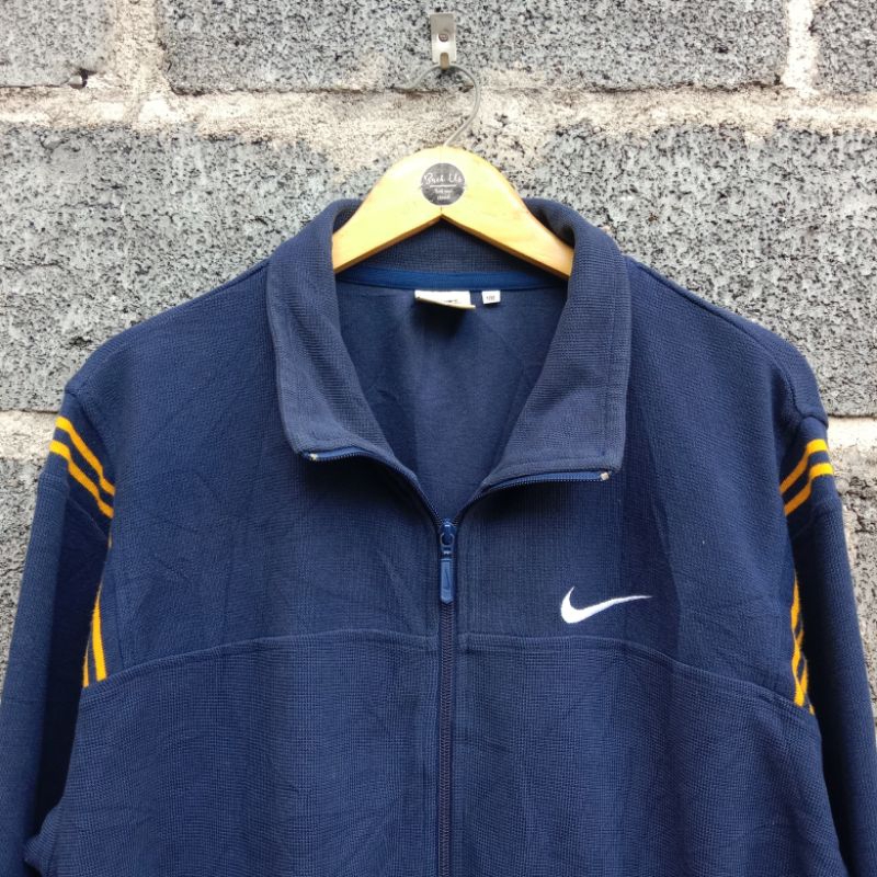 JAKET NIKE VTG SECOND