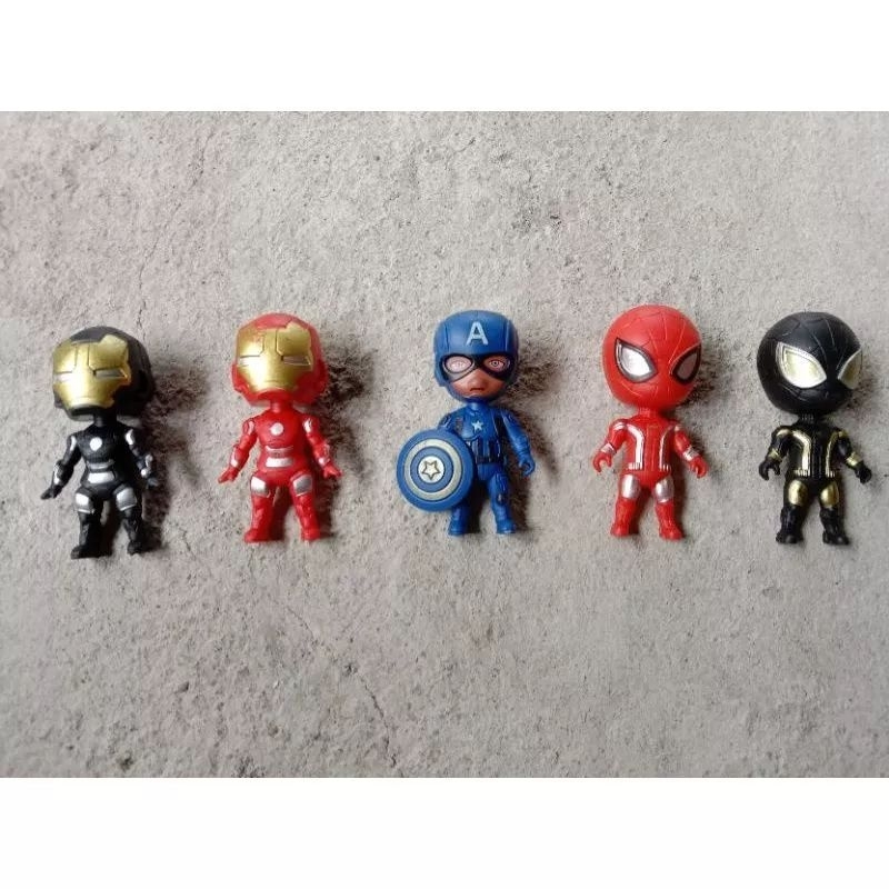 Mainan Robot MARVEL AVANGER Set 5 Karakter Ironman Merah Spiderman Medah Capten Amerika Ironman Hitam Spiderman Hitam Mainan Keluarga Lucu Dan Edukatif