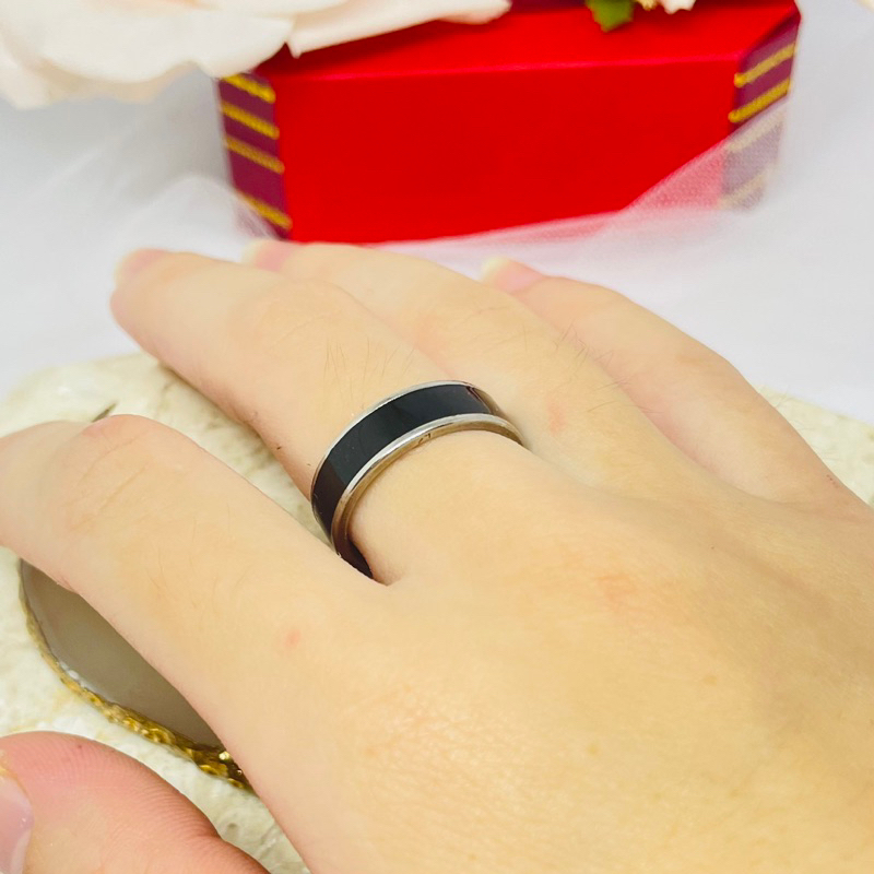 Cincin titanium pria fashion anti karat