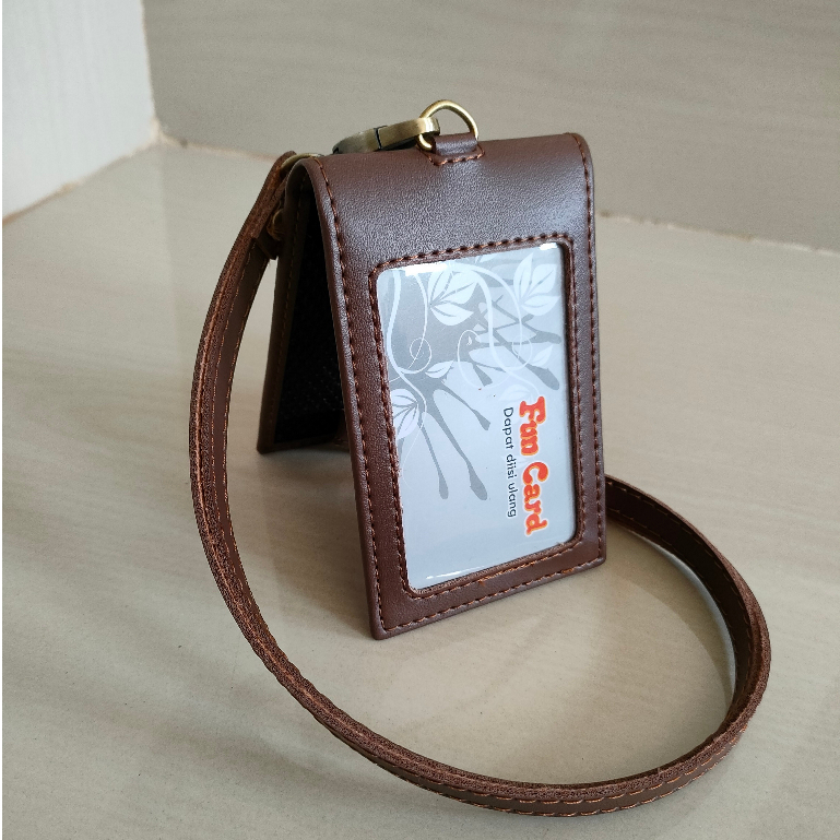 

Name tag kulit asli 2 muka nametag magnet id card holder koper plus tali gantungan design termurah